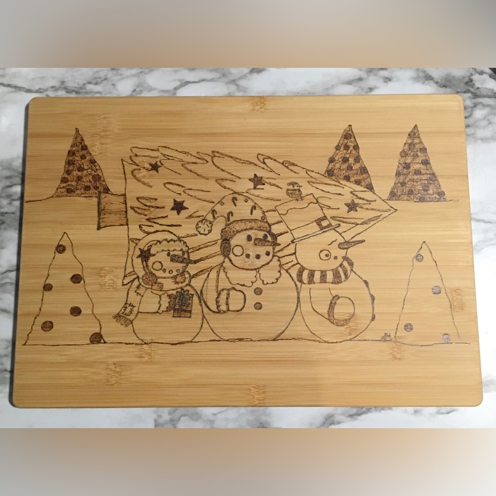 Festive Bamboo Cutting Board with Snowman Design